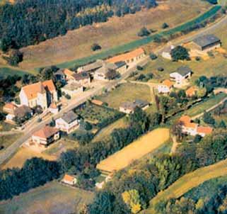 Panoramic view of Weiten, where the 1411 Eucharistic miracle involving the stolen Host occurred, highlighting the village's landscape.