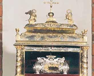 A golden reliquary containing the Blood from the Eucharistic miracle in Boxmeer.
